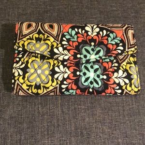 Large Vera Bradley Wallet